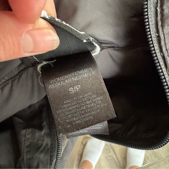 The North Face 600 Down Puffer Parka with Removable Hood - Charcoal Gray - Picture 10 of 12